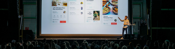 Apresentação em uma feira ou evento corporativo